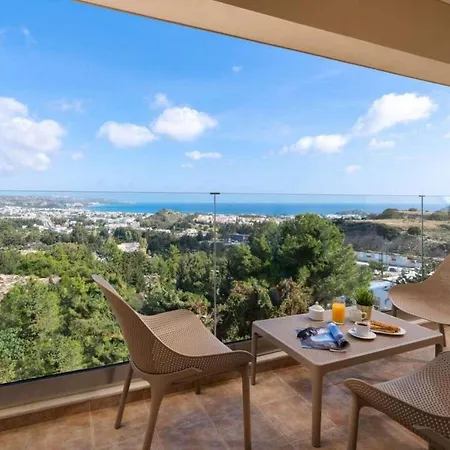 Διαμέρισμα Aegean View 1 *